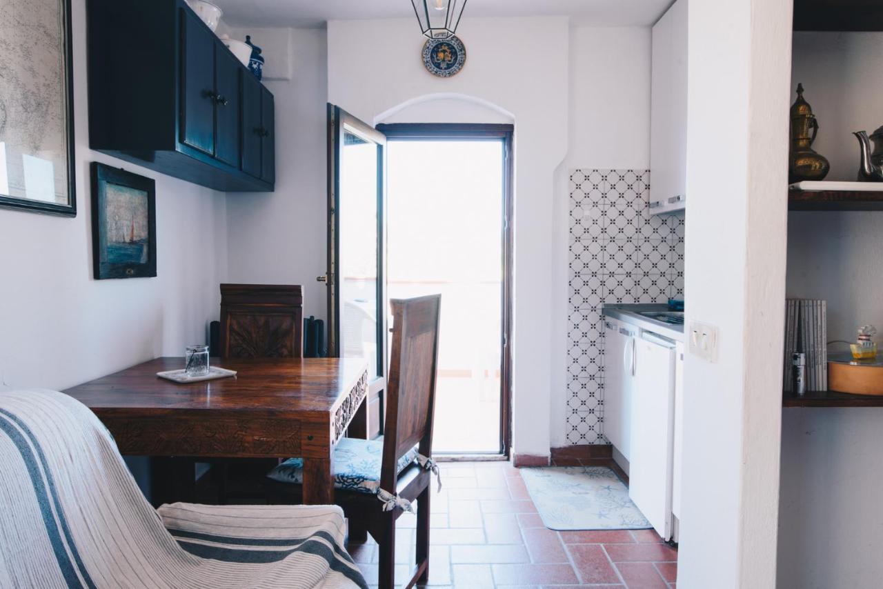 La Torretta Villa Леричи Екстериор снимка