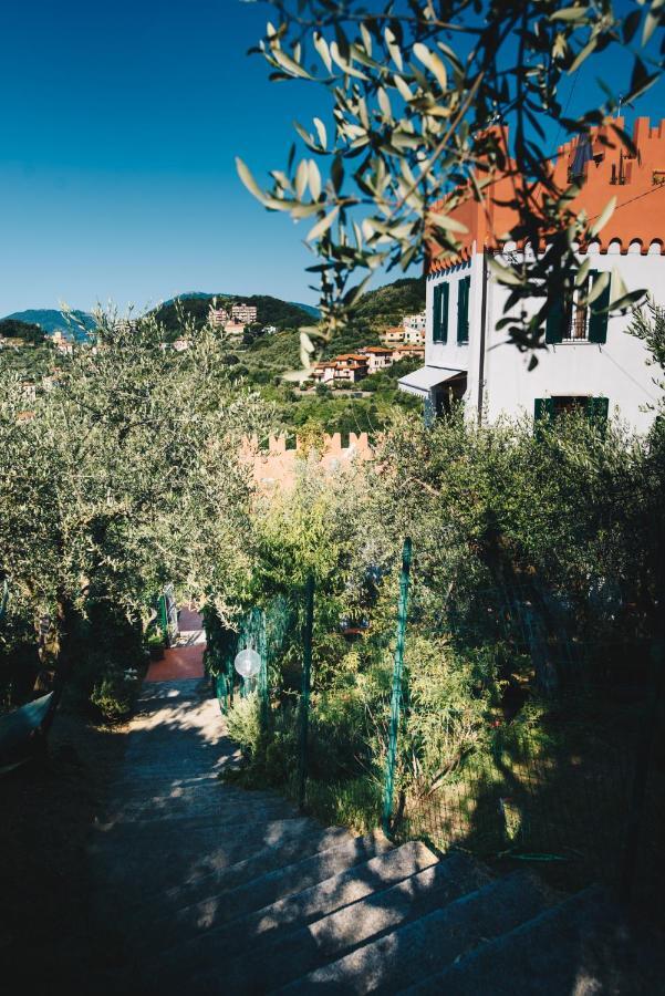 La Torretta Villa Леричи Екстериор снимка