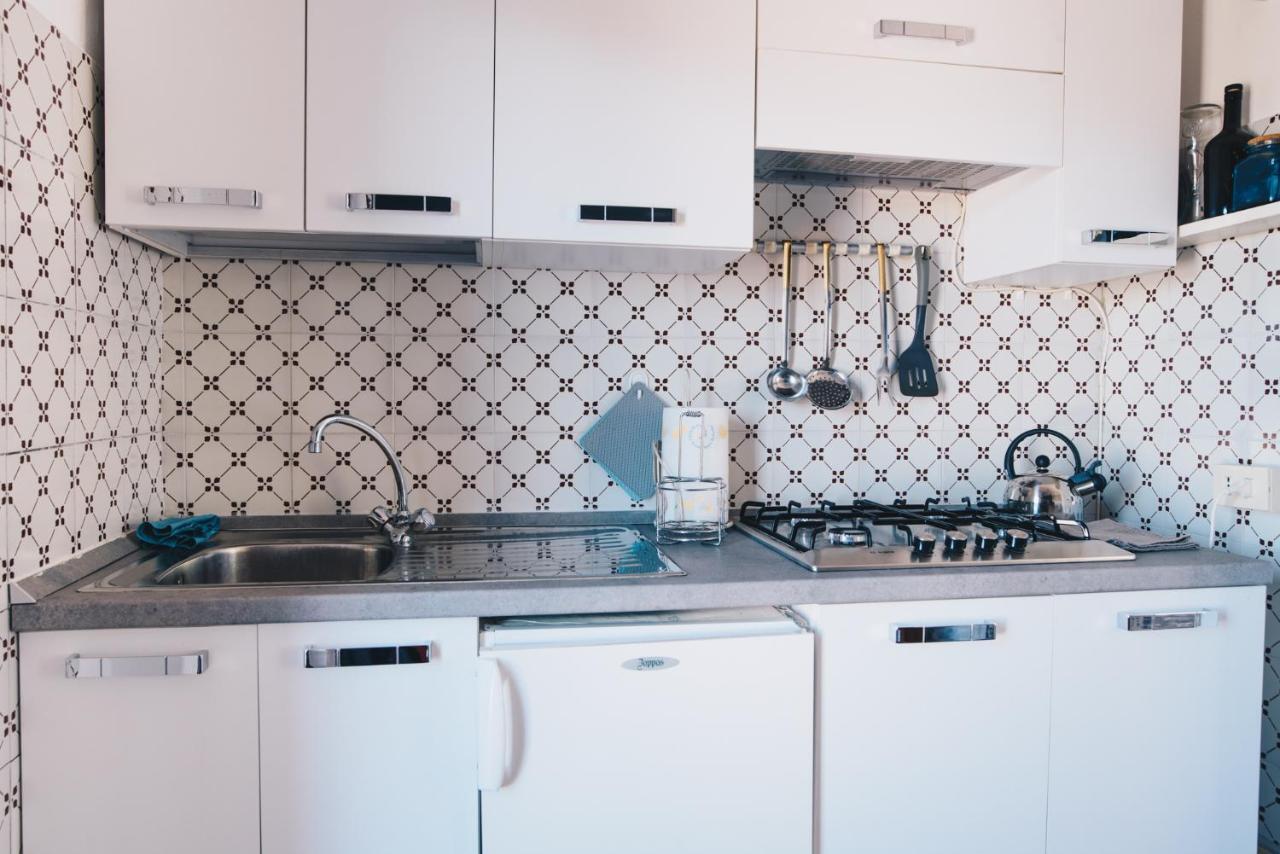 La Torretta Villa Леричи Екстериор снимка
